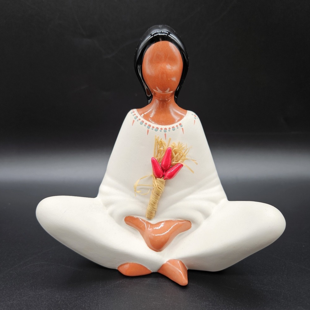 Southwestern Native American Faceless Woman Sitting Clay Figurine Signed Eileen
